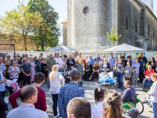 Caritasova kuća za odrasle osobe s tjelesnim i intelektualnim teškoćama te pridruženim smetnjama „Sv. Vinko Paulski“ u Oborovu proslavila je u srijedu 27. rujna 40 godina svog djelovanja!